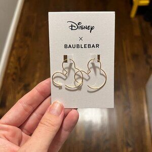 Disney Mickey Baulblebar Earrings NWT